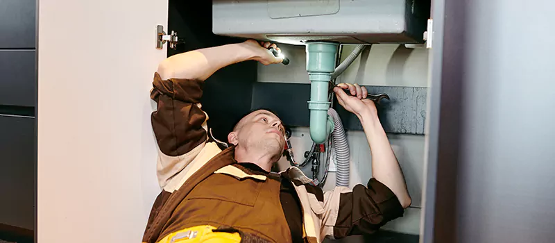 Septic System Plumber Near Me in Old Toronto, Toronto