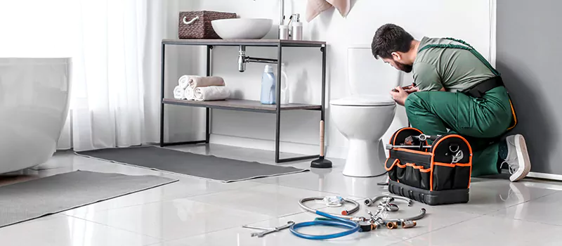 Installing And Repairing Plumbing Fixture in Old Toronto, Toronto