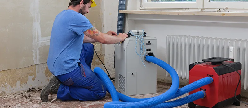 Bathroom Water Removal in Old Toronto, Toronto
